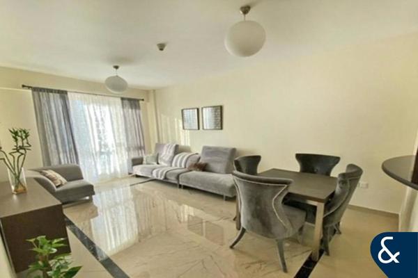 2 Bedrooms | Lake view | Tenanted